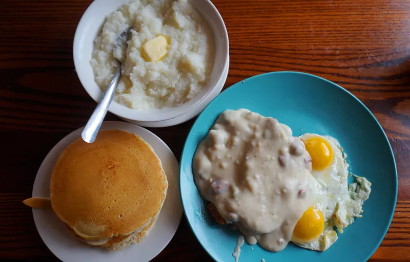 Image: A breakfast for champions at Lancer's Diner.