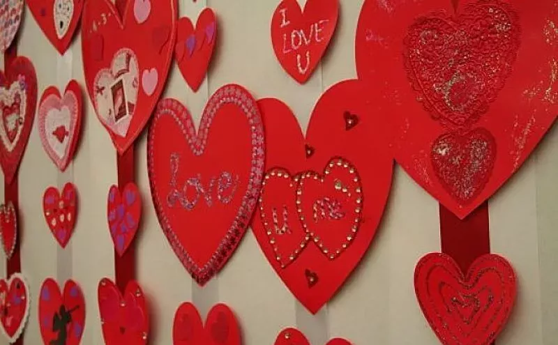 Image: A Bouquet of Last-Second Romantic Spots on Valentine's Day