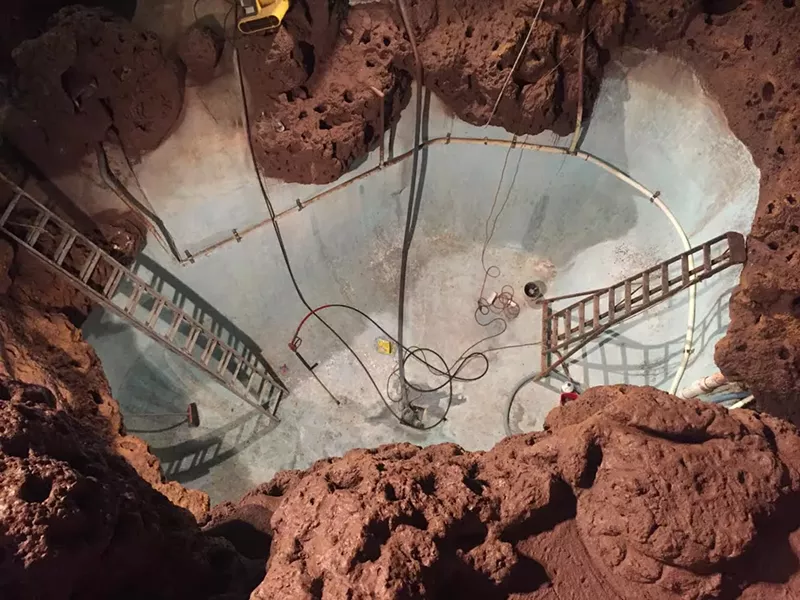 Image: Casa Bonita's divers were left high and dry on Saturday.