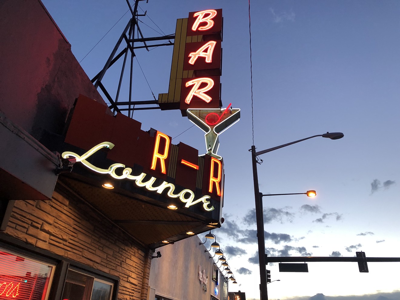 It's always a beautiful evening on Colfax at the R&R Lounge.