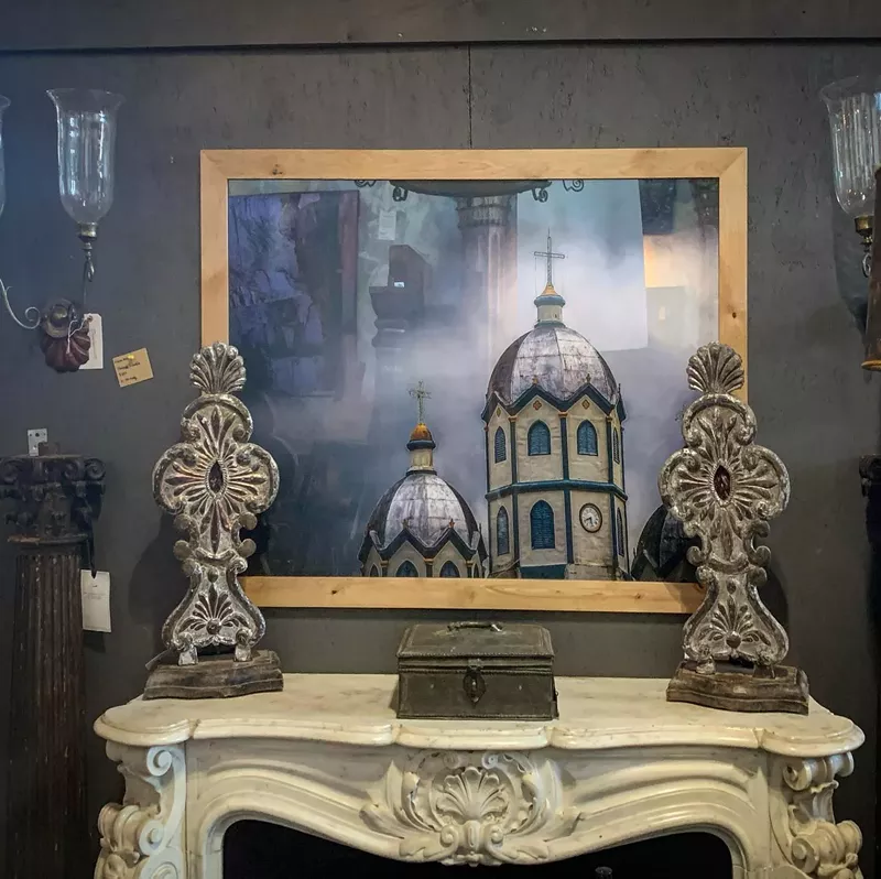 Image: Dianne Allison captures the light at Eron Johnson Antiques.