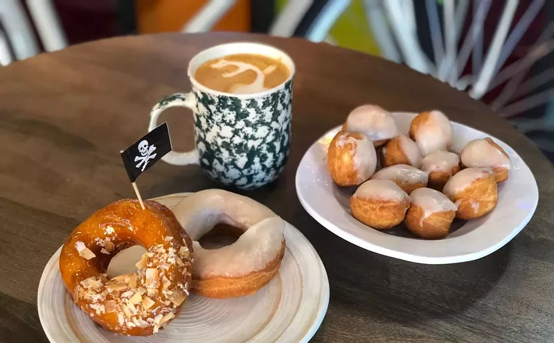 Image: Bang Up to the Elephant Adds Tropical Punch to Vegan Doughnuts