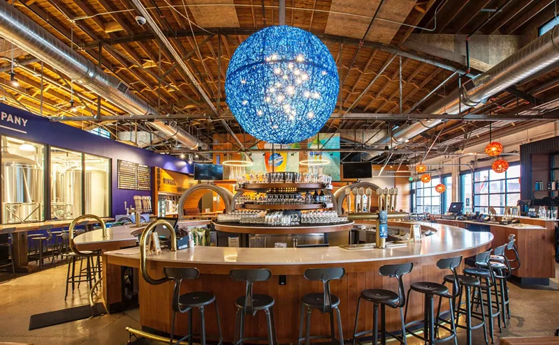 Image: Blue Moon Shocks the Beer World With a Hazy Pale Ale GABF Medal