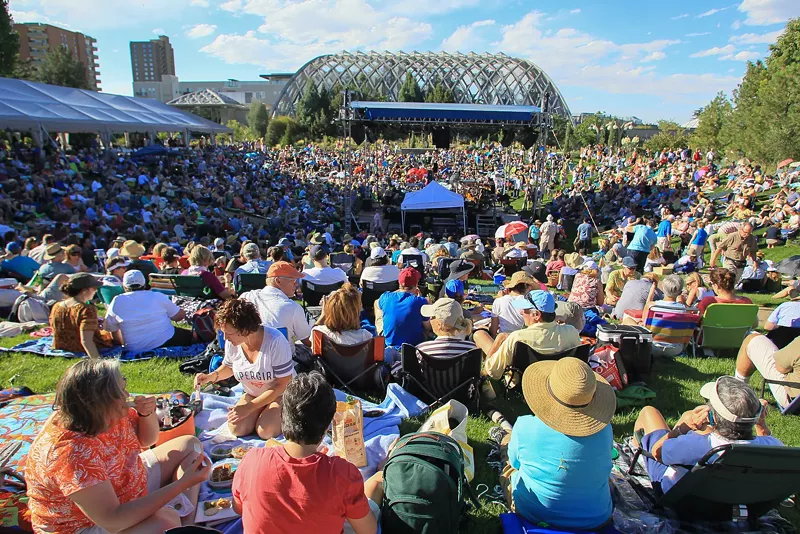 Image: a concert at the Denver Botanic Gardens