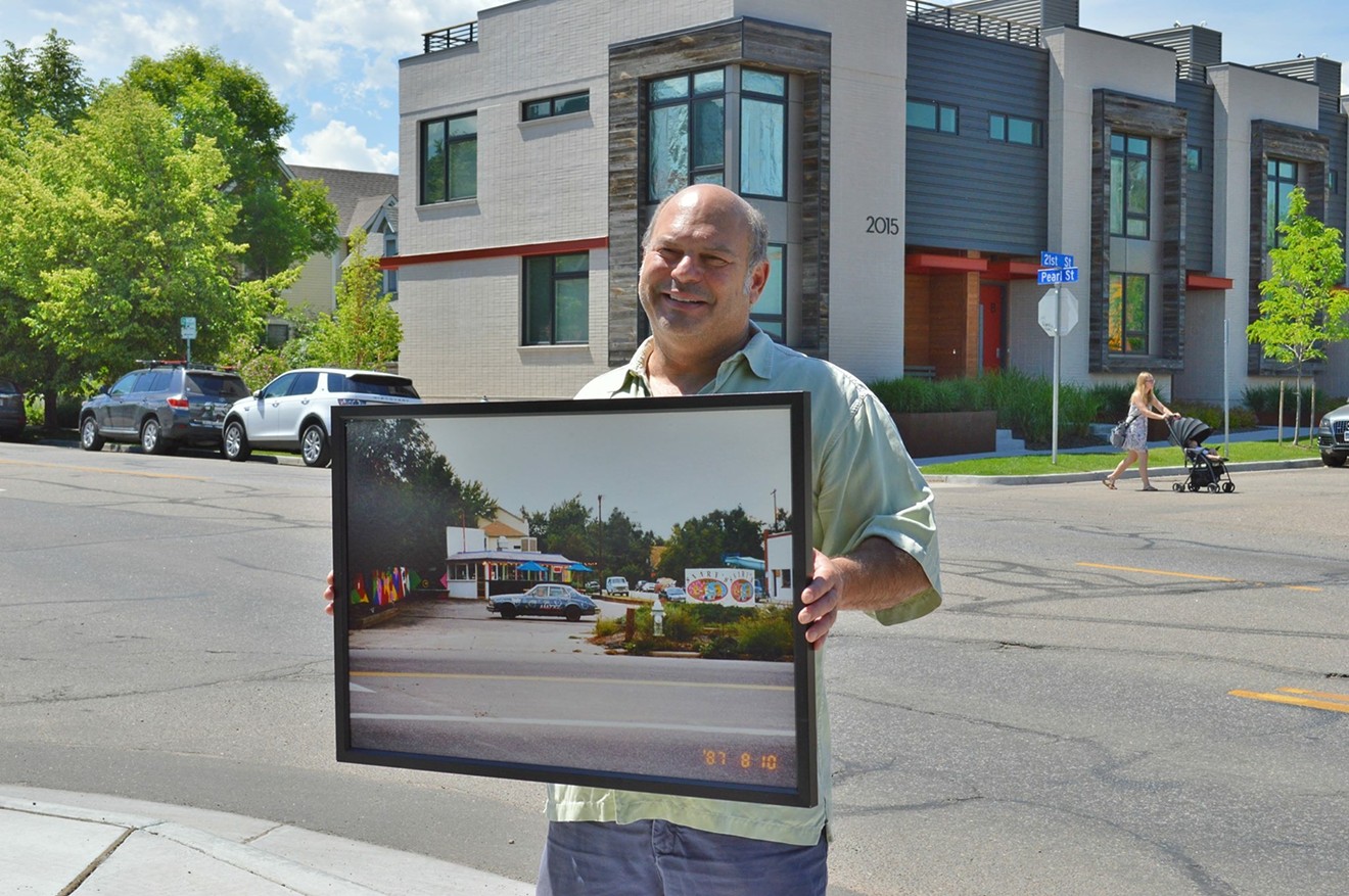 Seidel shows a picture of the original Snarf's, in front of the apartments that took its place.