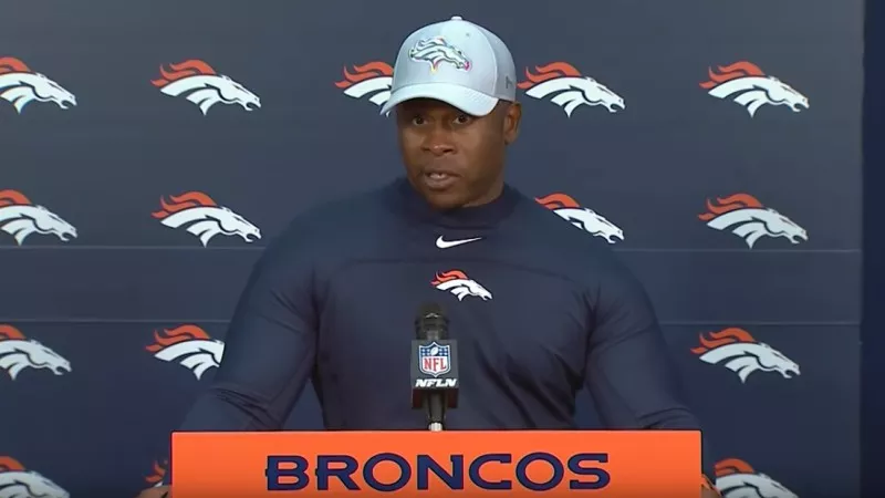 Image: Denver Broncos head coach Vance Joseph meeting the press after another loss, this time to the Los Angeles Rams.