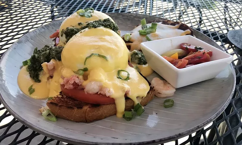 Image: Ohana Grille's seafood Benedict.