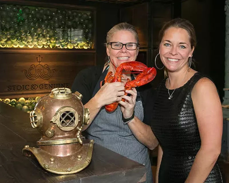 Image: two women with lobster