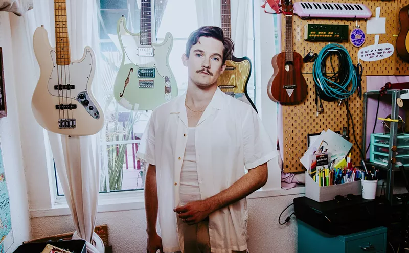 Image: Chris Farren: "Confidence Is Inherently a Foreign Concept"