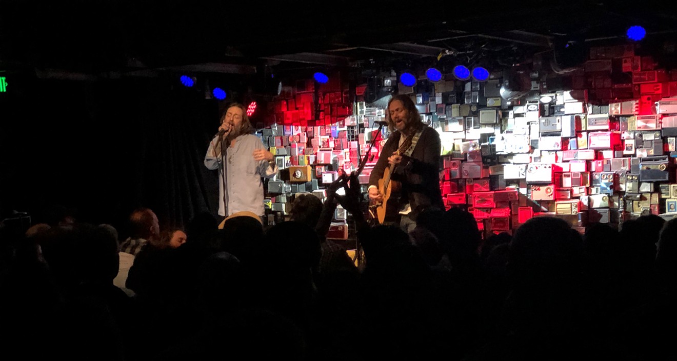 Chris and Rich Robinson performed at Ophelia's Electric Soapbox Monday night as part of their Brothers of a Feather acoustic tour.