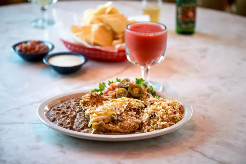 Image: The Elvis theme at Chuy's carries through to the fried chicken.
