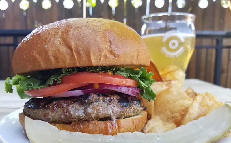 Image: Cider and Food Pair Perfectly at This Golden Taproom