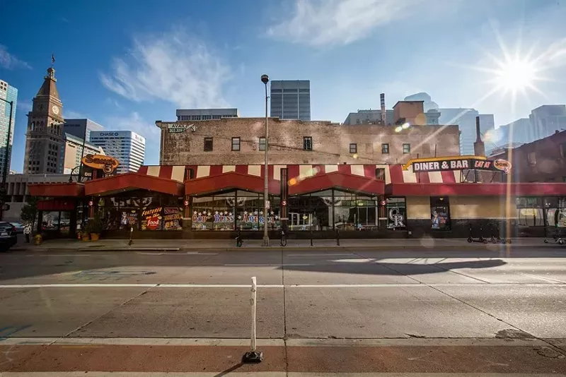 Image: Sam's No. 3 is temporarily closed by the city.