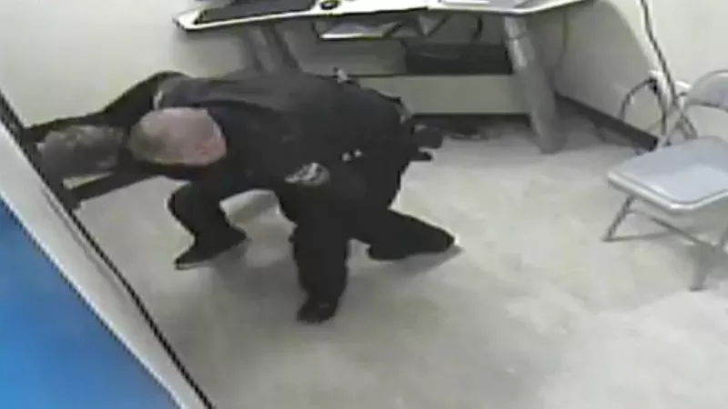 Image: The moment when a Clear Creek County deputy slammed Eric Magne's head into a wall.