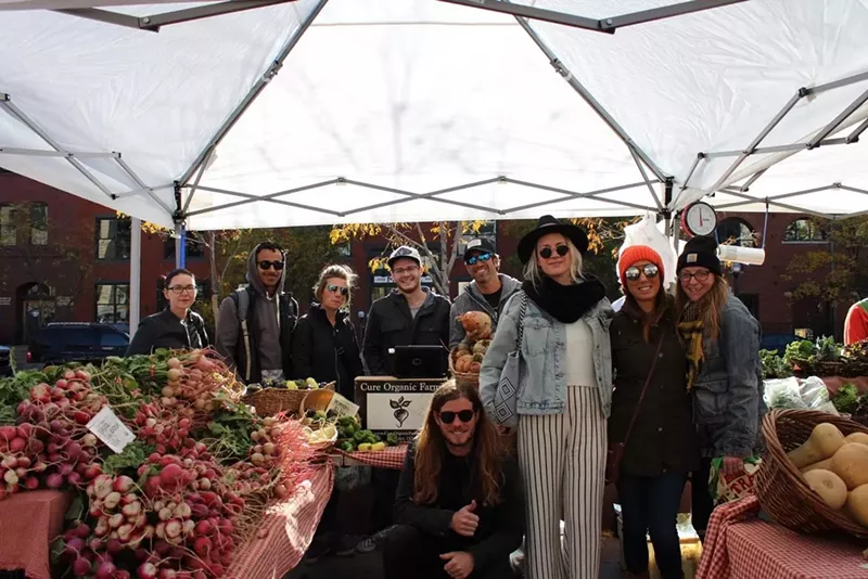 Image: Secret Sauce staffers infiltrate the Union Square Farmers' Market to stock up on cleanse-friendly ingredients.