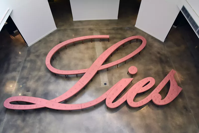 Image: "Lies Bench," by Michael Beitz, seen from above at Blurring the Line.