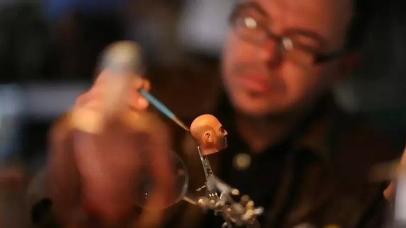 Image: Gio Toninelo at work in the studio.