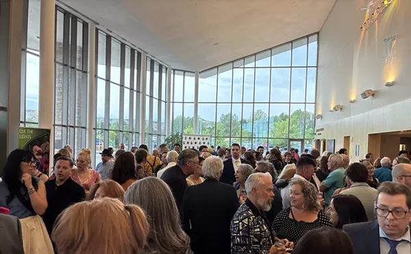 Image: Colorado Theatre Guild Urges Community Over Competition at 19th Henry Awards