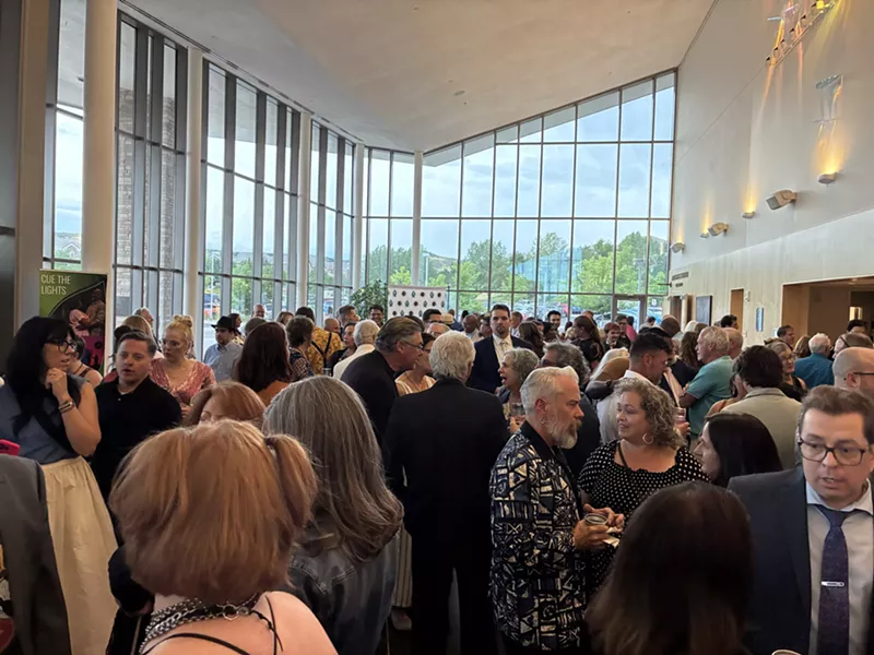 Image: A crowded room of people
