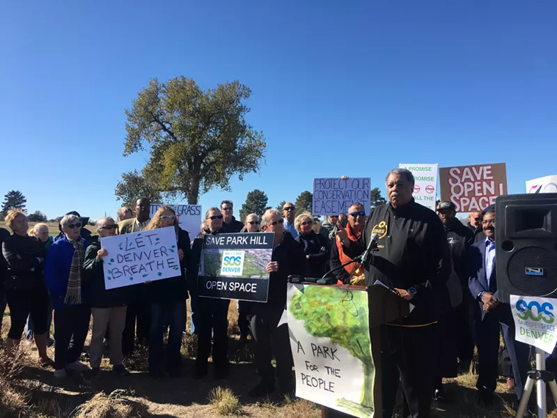 Image: Former Mayor Wellington Webb speaks in favor of preserving the conservation easement his administration put on Park Hill Golf Course.