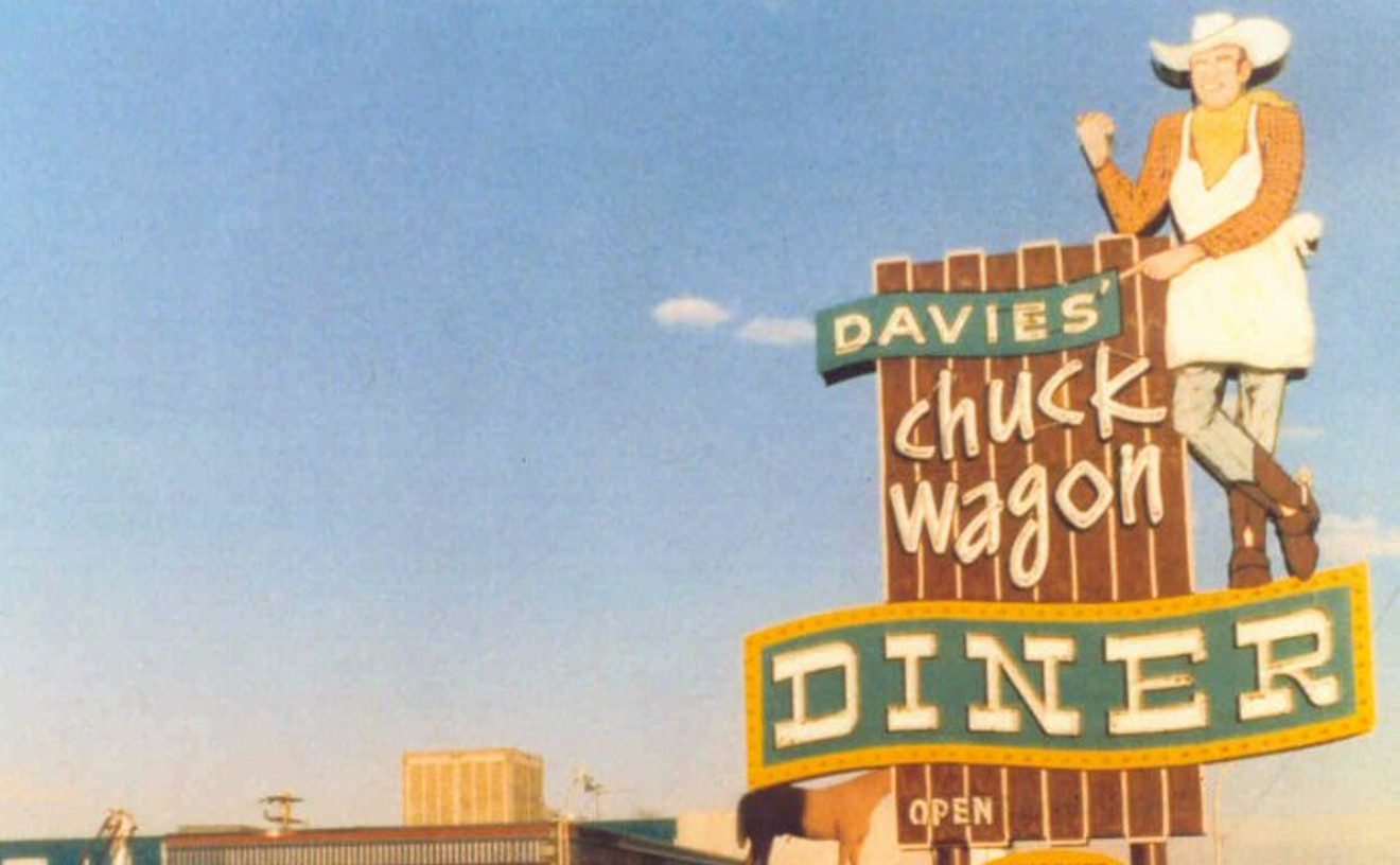 Davies' Chuck Wagon Diner