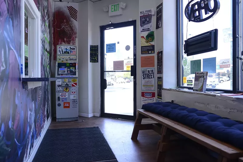 Image: Customers are being targeted outside stores, according to the DPD.