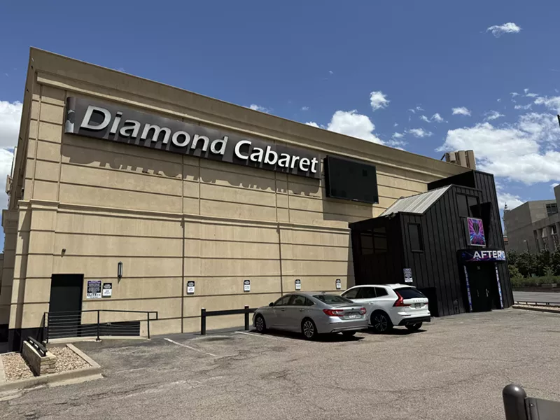 Image: Diamond Cabaret strip club during the day