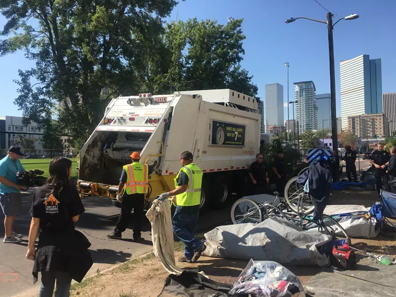 Image: City officials enforced the camping ban in a sweep at 24th and California this morning, September 11.