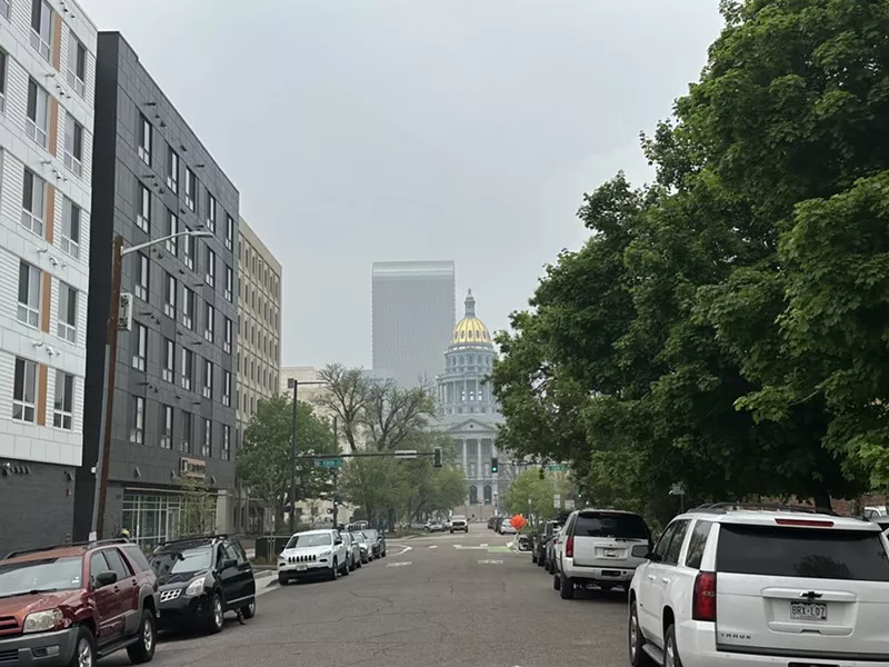 Image: Smog covers downtown Denver
