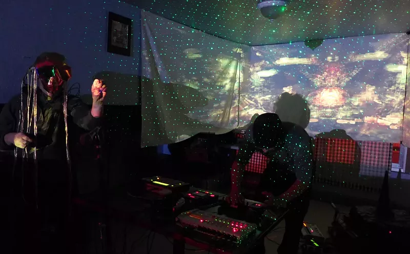 Image: DIY Music Thrives in Denver at Vegan Greasy Spoon the Handy Diner