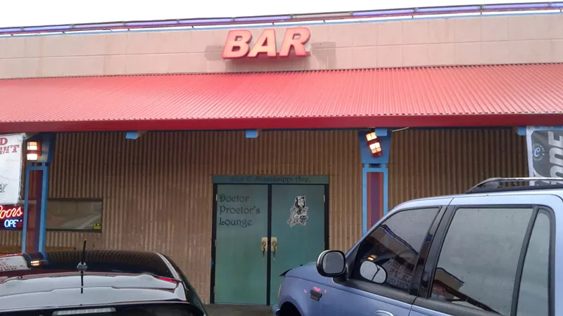 Image: Keep your eyes peeled or you might miss Doctor Proctor's Lounge in Glendale, off Colorado and Mississippi.