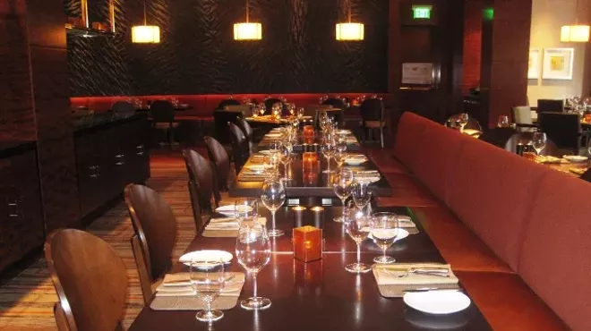 Image: EDGE Restaurant & Bar