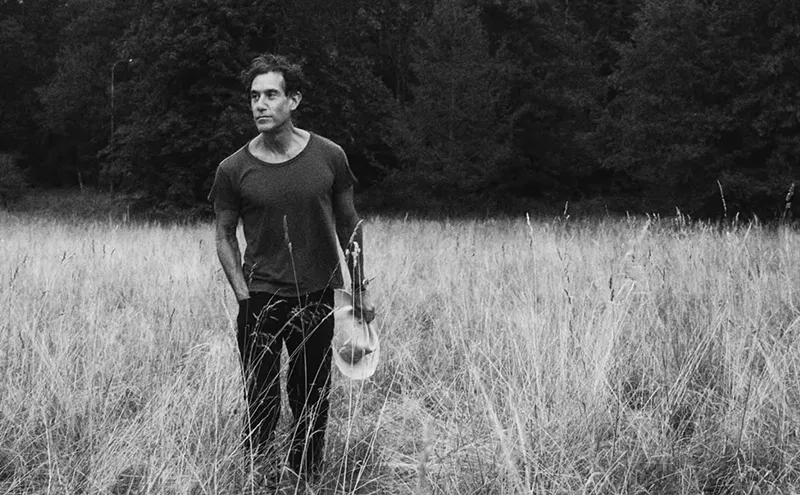 joshua-radin-1300x816-5-14.webp