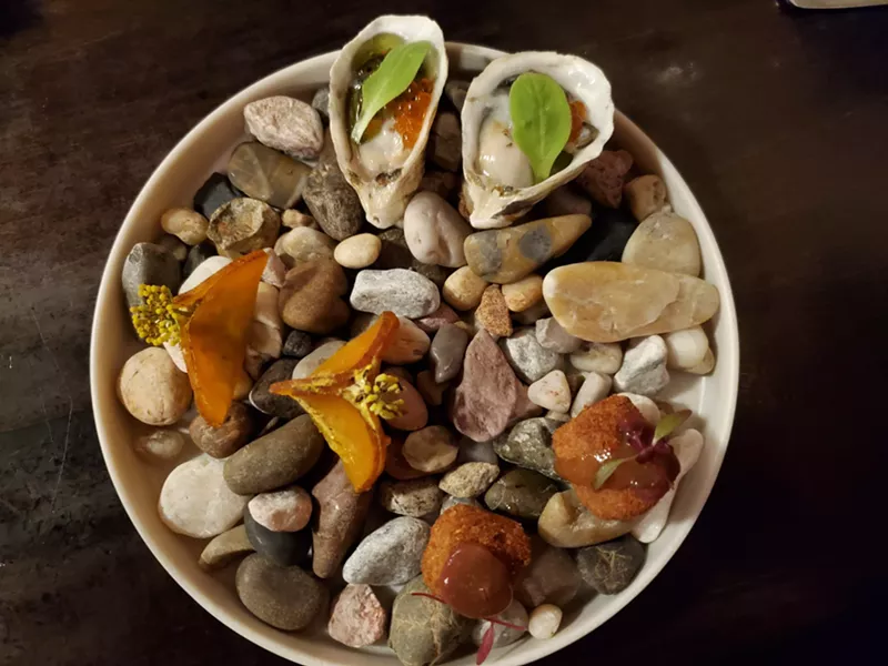 Image: A trio of snacks kicks off the meal.