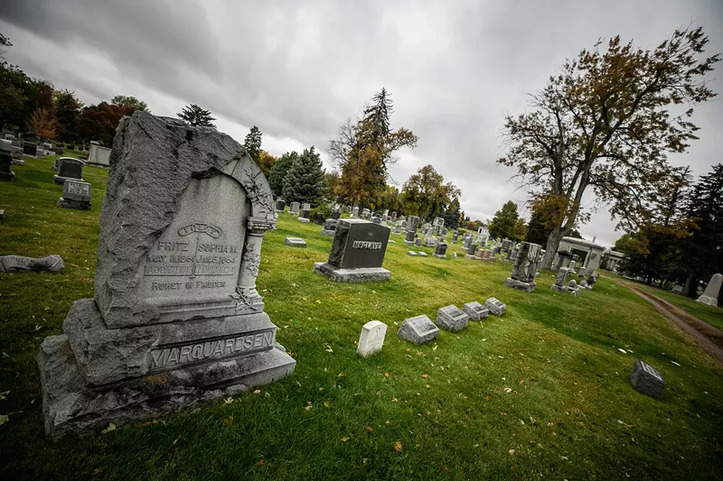 Image: gravestones in Denver cemetery