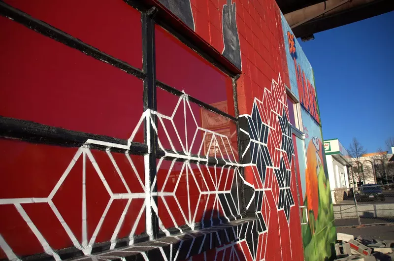 Image: Sandra Fettingis's mural at an abandoned car wash called Project Colfax.