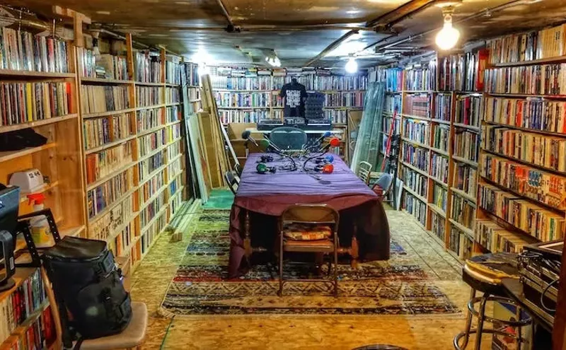 Image: Mutiny Transmissions Podcast Network Opens New Studio
