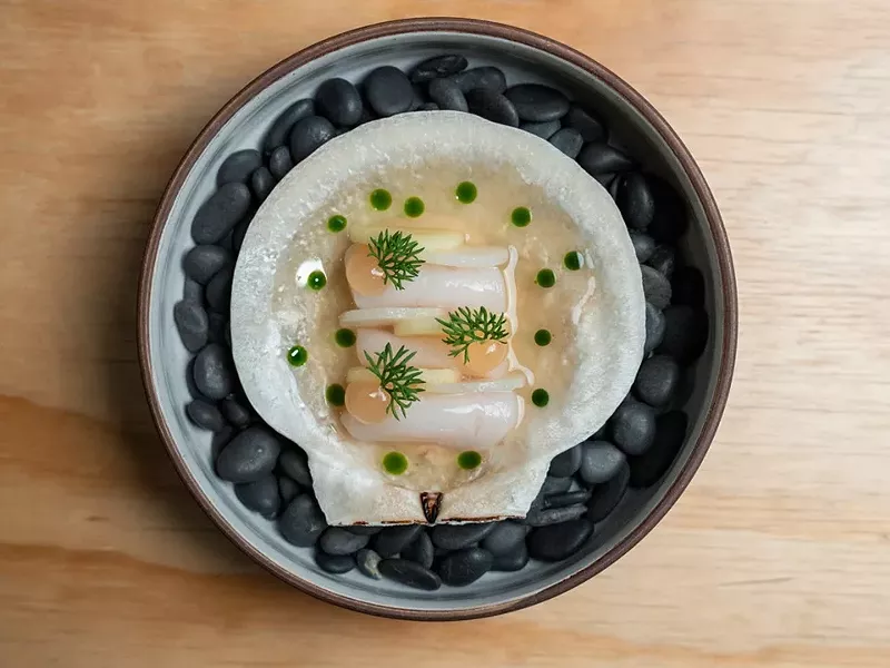 Image: a scallop shell on a plate