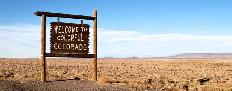 Image: colorful colorado sign on plains