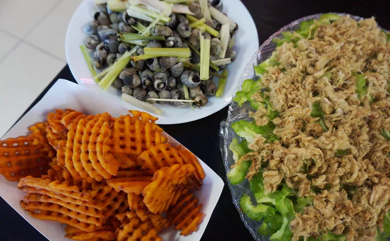 Image: Giot Dang Cafe Specializes in Vietnamese Drinking Food