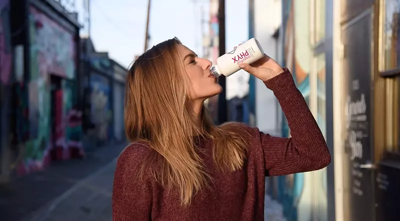 Image: Sparkling water is now invading the marijuana industry.