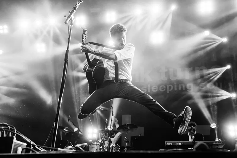 Image: Frank Turner performs at Red Rocks Amphitheatre on September 7, 2017.