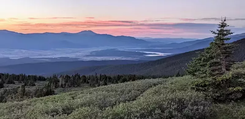 Image: A pilot program to distribute waste bags to hikers on Mount Elbert in Colorado successfully cut down the amount of human waste on the massive mountain.
