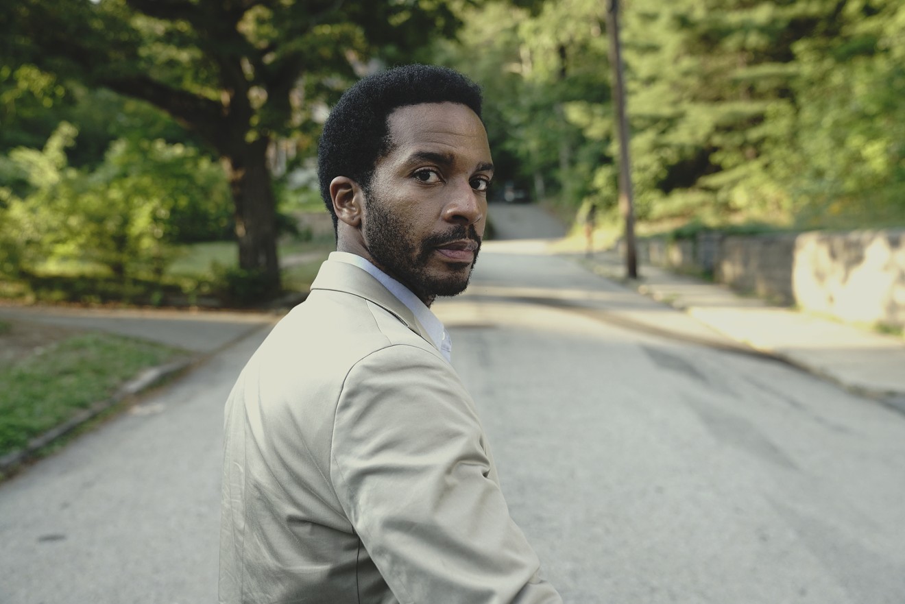 In Hulu’s horror-drama miniseries Castle Rock, André Holland plays Henry, a onetime missing kid who comes back to the small town that's haunted by memories everyone politely agrees not to mention out loud.