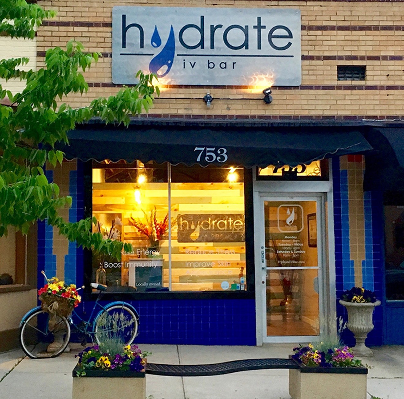 Hydrate IV Bar's flagship location in Bonnie Brae.