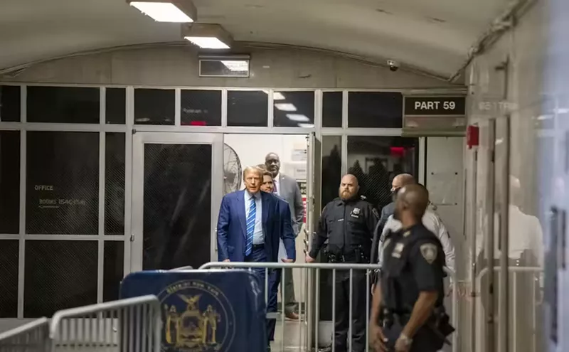Image: Interview: How Trump Is Using Courtroom Machinations to His Political Advantage
