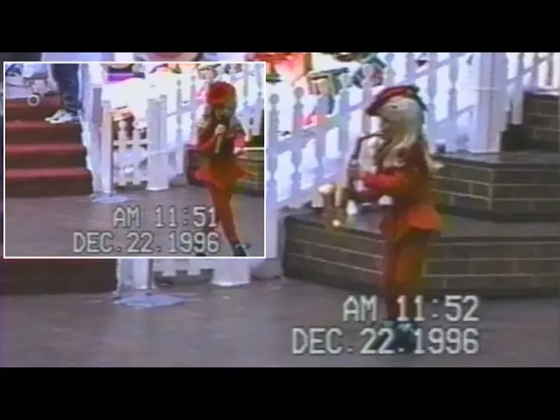 Image: clip of little girl with saxophone