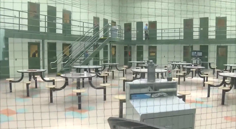 Image: A federal judge has ordered the release of a medically vulnerable ICE detainee from the Aurora detention facility.