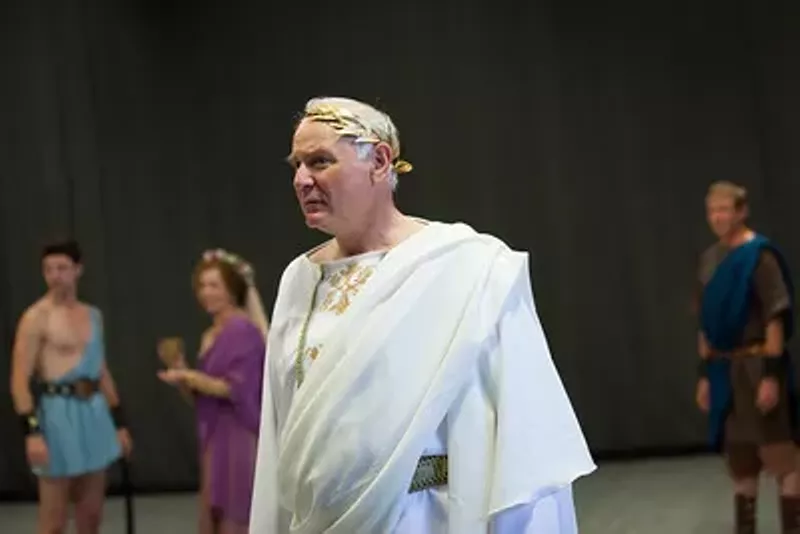 Image: Robert Sicular as Julius Caesar.