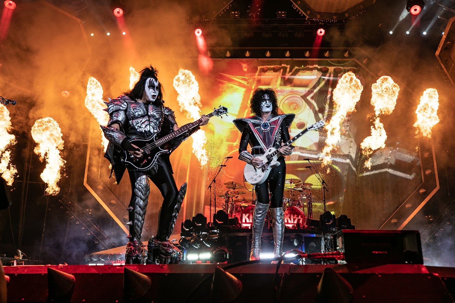 Photos of KISS at Pepsi Center in Denver on the End of the Road